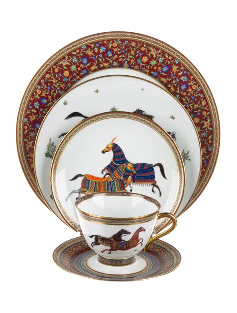 hermes dinnerware sets